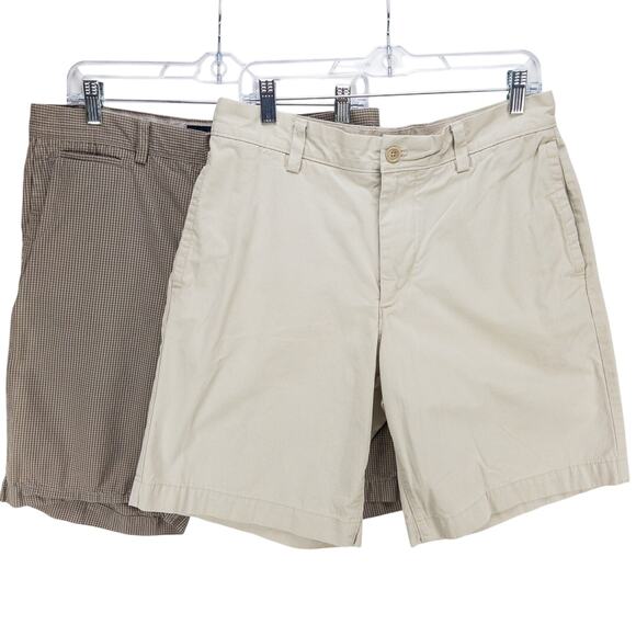 Banana Republic Chino Shorts Mens 32x10 Lot of 2 Gray Grid Cream Flat Front - Picture 1 of 13